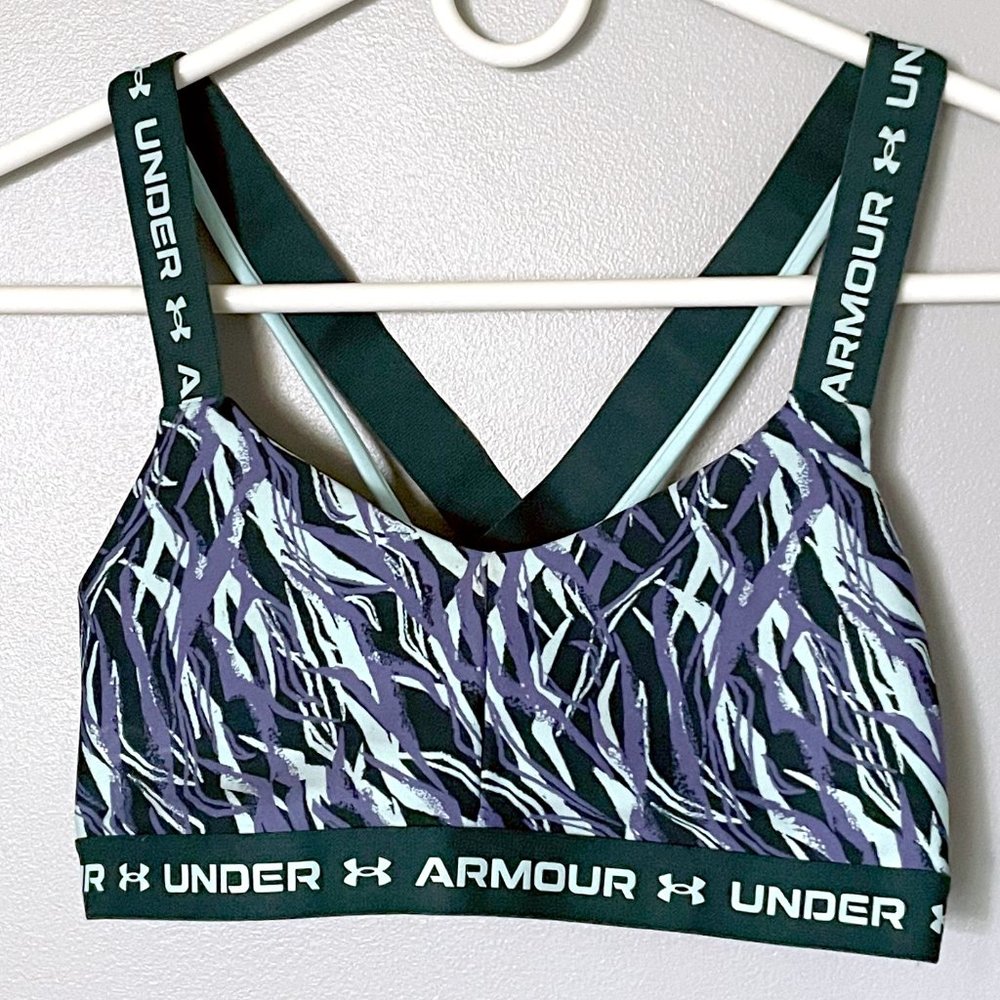 Under Armour Crossback Light Support Low Sports Bra - Size Small NWT